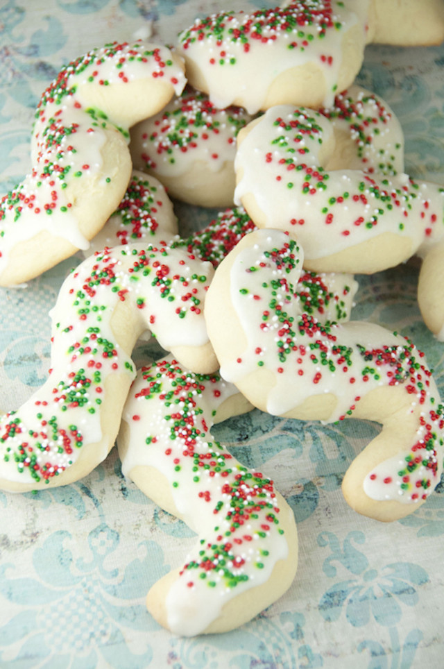 Italian Anise Cookies Recipe
 45 Holiday Cookie Recipes