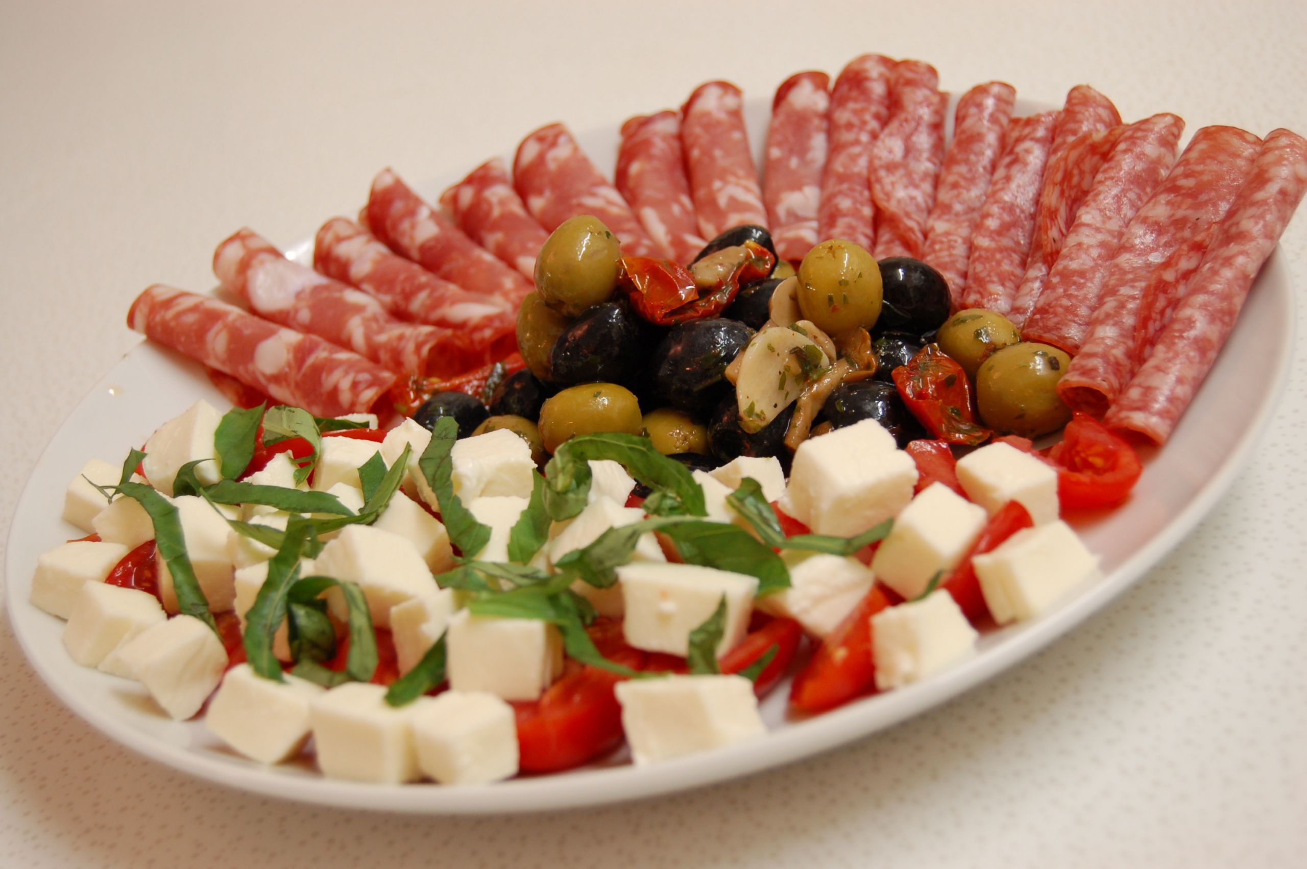 Italian Appetizers For Party
 CIMBA Study Abroad hosts Bruschetta Antipasto Party April