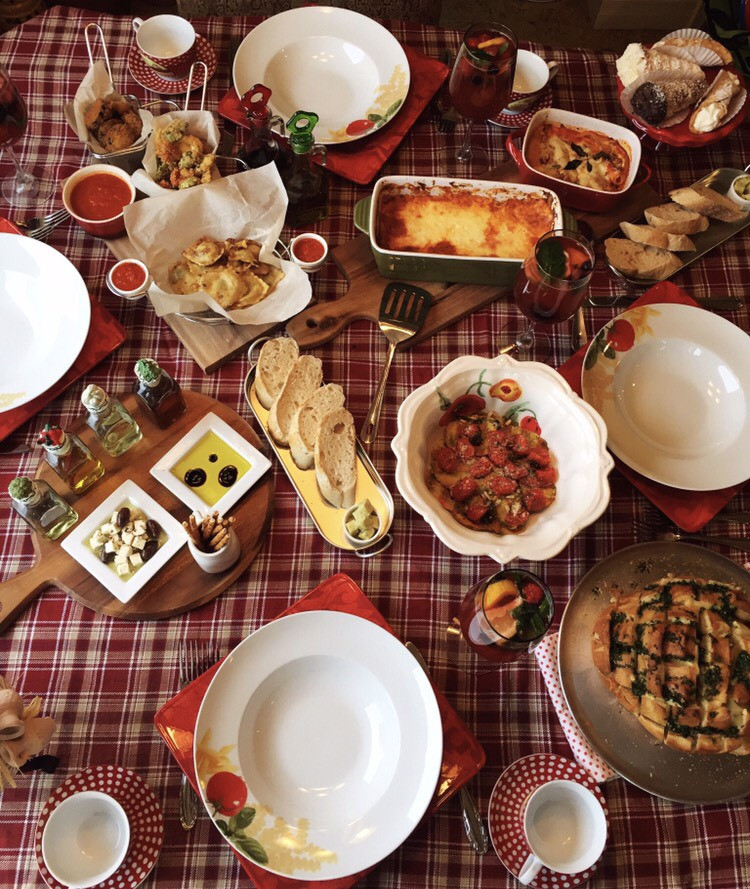 Italian Dinner Party
 Italian Themed Dinner Party – A Full Spoon of…