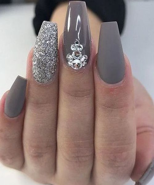 Jeweled Nail Designs
 26 Overwhelming Crystal Jeweled Nail Art Designs