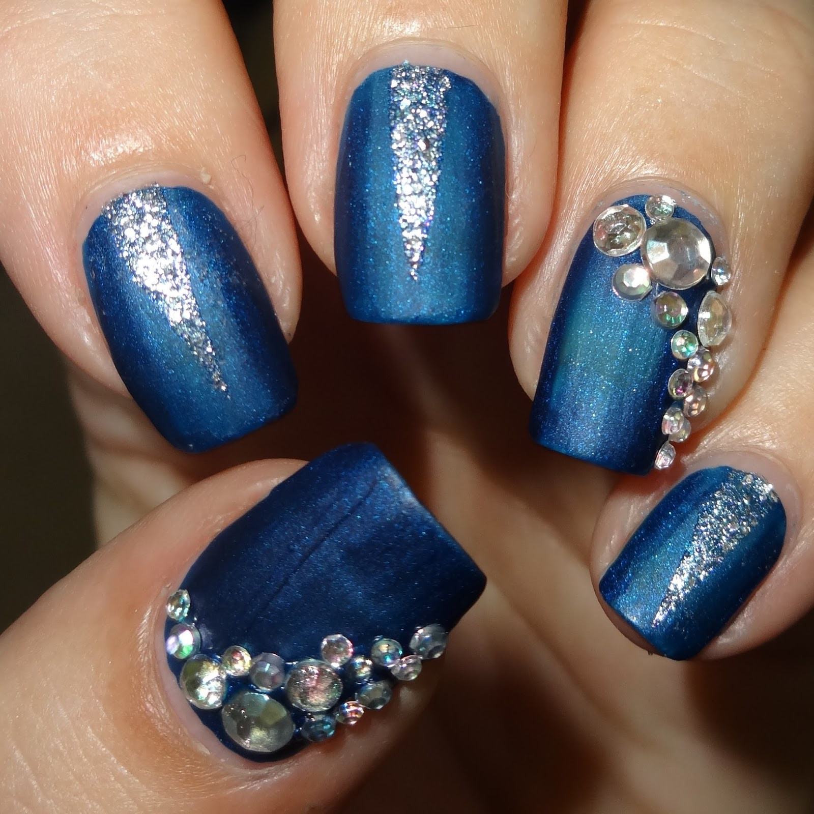 Jeweled Nail Designs
 Wendy s Delights Blue & Silver Mani using 3D Nail Art