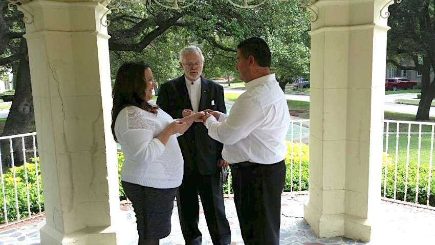 Justice Of The Peace Wedding Vows
 Justice of the Peace Ceremony in Highland Park Texas