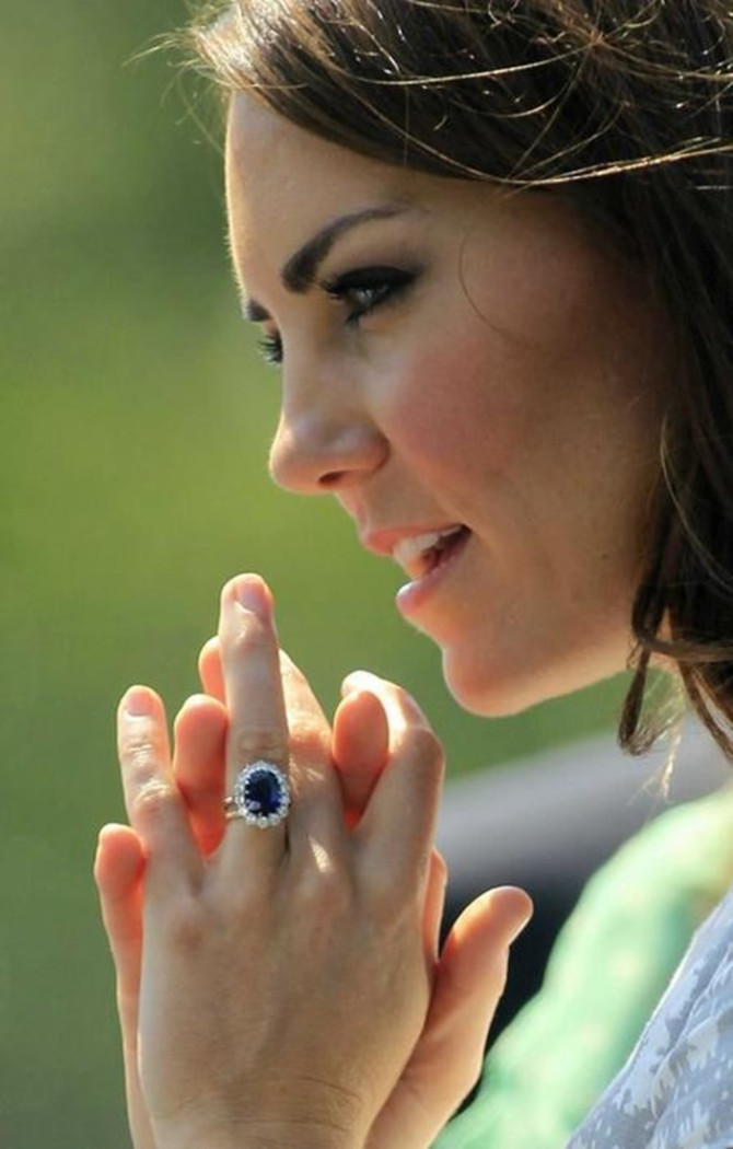 Kate Middleton Wedding Band
 Kate Middleton s Sapphire Ring Style