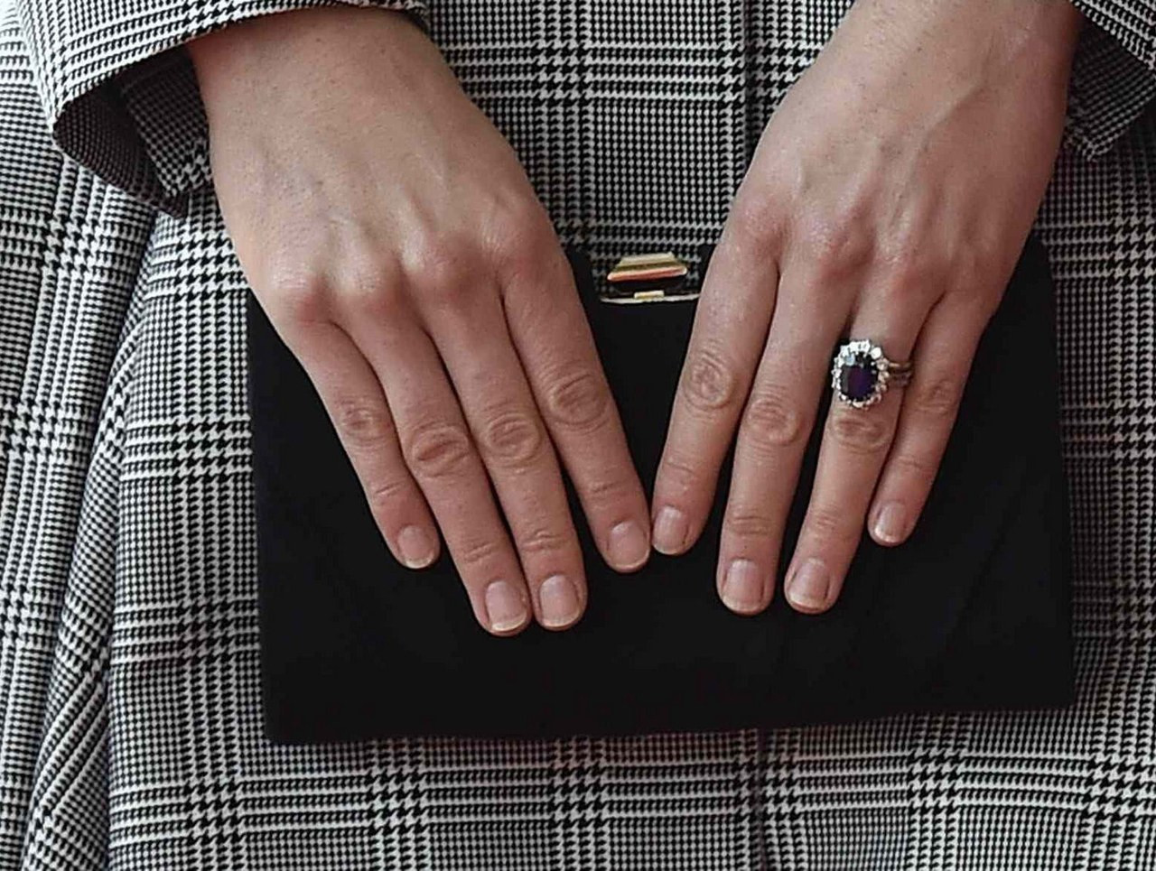 Kate Middleton Wedding Band
 Move Over Plain Diamond Halos 3 New Ways to Wear