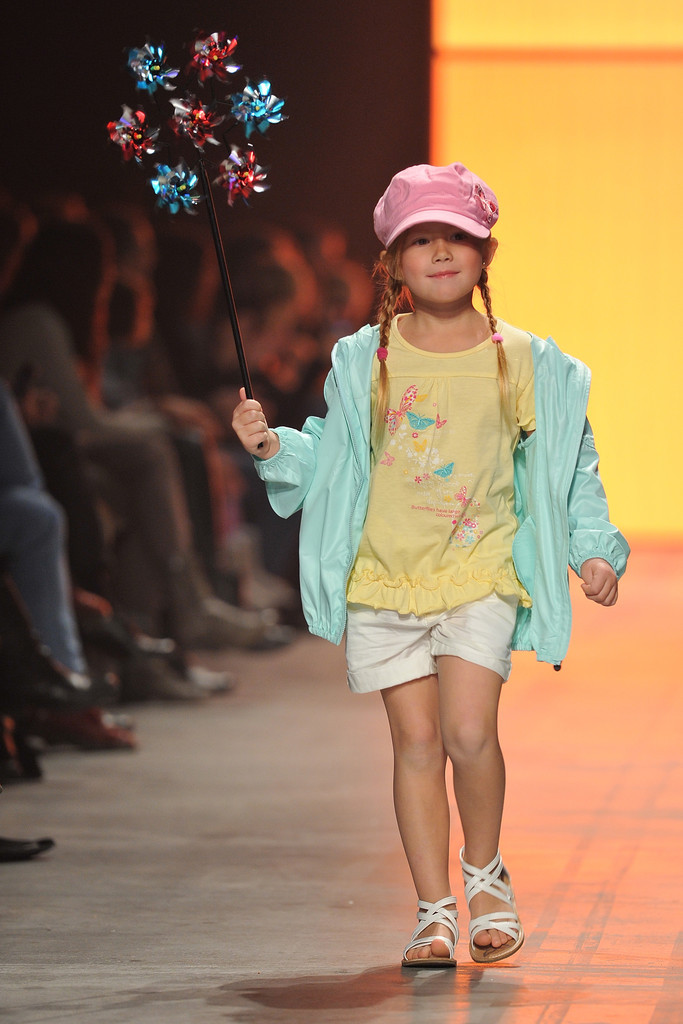 Kids Fashion Show
 Kids Fashion Show Charles Voegele Fashion Days Zurich