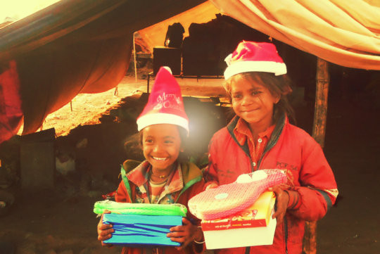 Kids Gifts To India
 Joy of Giving to Slum Kids in india this Christmas