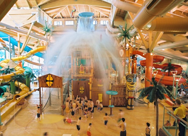 Kids Indoor Amusement Parks
 Review of Splash Lagoon Indoor Water Park in Erie PA