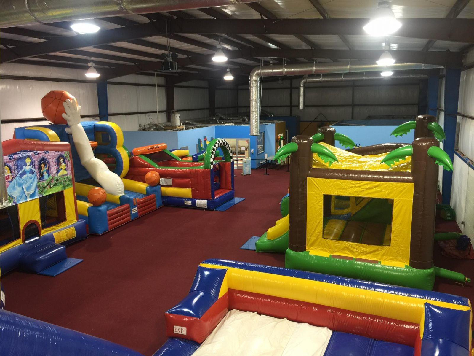 Kids Indoor Bounce House
 Bounce House in Knoxville TN