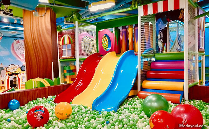 Kids Indoor Playground
 15 of the Best Indoor Playgrounds in Singapore To Bring