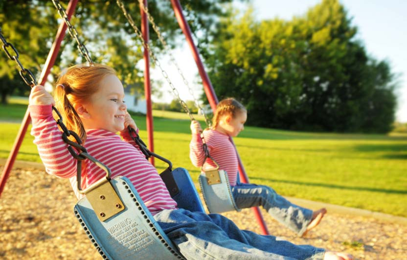 Kids On Swing
 Want Kids to Cooperate