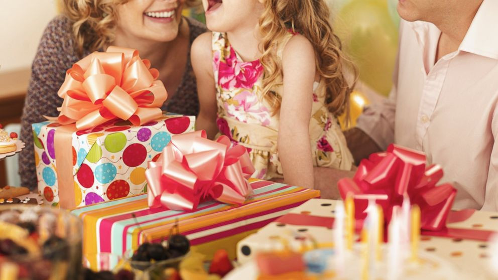 Kids Party Gifts
 Kids Birthday Gift Registries Parents Take on Trend