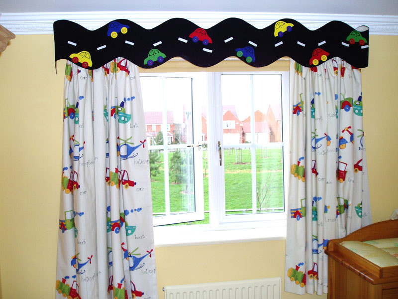 Kids Room Valance
 Curtains that will suit your kid s bedroom