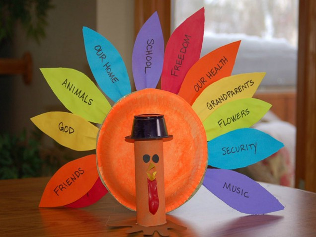 Kids Thanksgiving Crafts
 Five Simple Thanksgiving Crafts for Kids