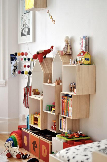 Kids Wall Storage
 25 Space Saving Kids’ Rooms Wall Storage Ideas Shelterness