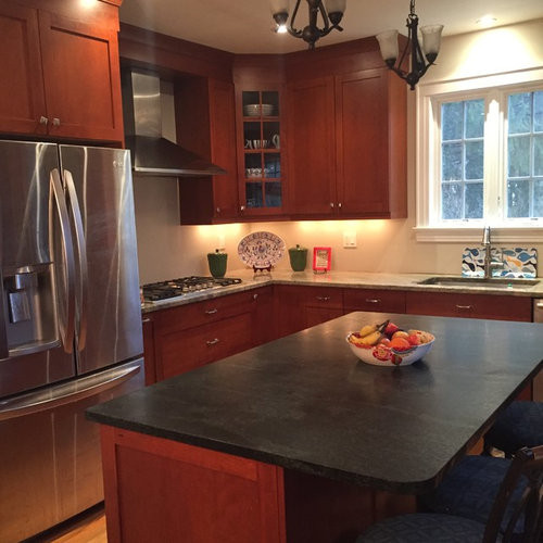 Kitchen Backsplash With Cherry Cabinets
 Backsplash ideas for cherry cabinets kashmir white granite