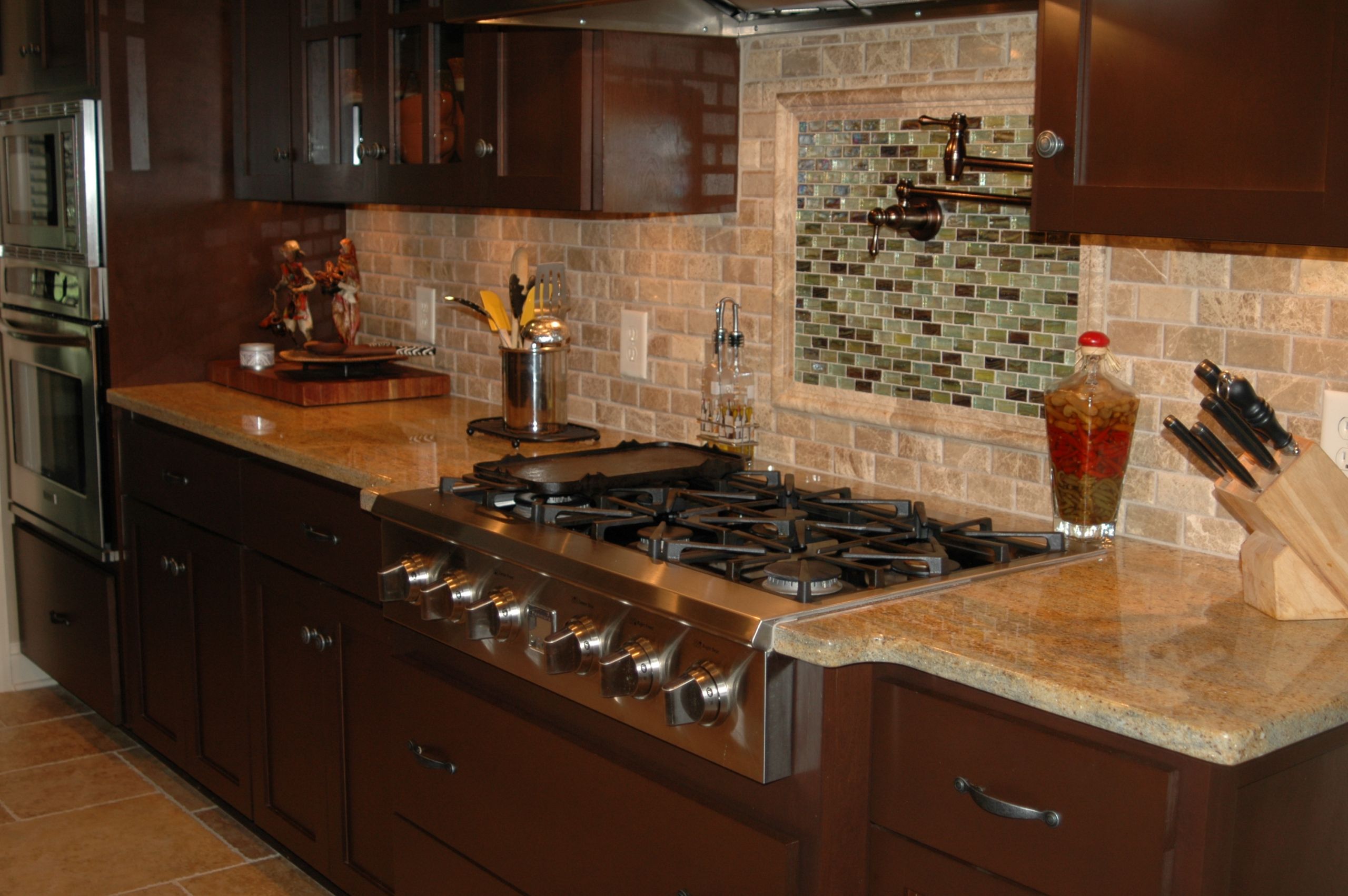 Kitchen Countertops Pictures
 Granite & Quartz Countertops and Surfaces in Montgomery AL