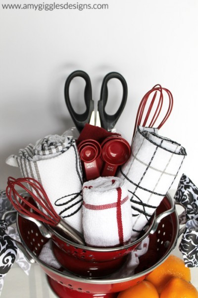 Kitchen Themed Gift Basket Ideas
 Gift Guide 15 Perfect DIY Gift Basket Ideas Curbly