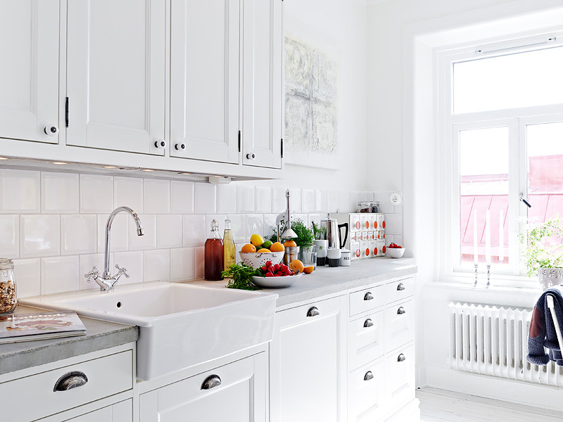 Kitchen With White Subway Tile
 Kitchen Subway Tiles Are Back In Style – 50 Inspiring Designs