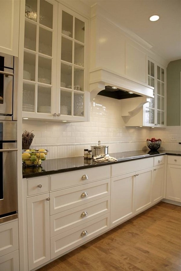 Kitchen With White Subway Tile
 The classic beauty of subway tile backsplash in the kitchen