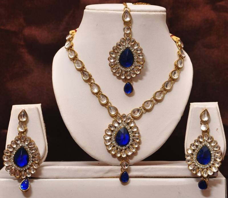 Kundan Necklace Sets
 Buy Dark blue kundan necklace set line