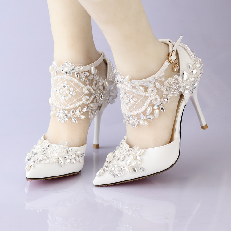 Lace And Pearl Wedding Shoes
 Summer pointed lace pearl diamond high heeled wedding