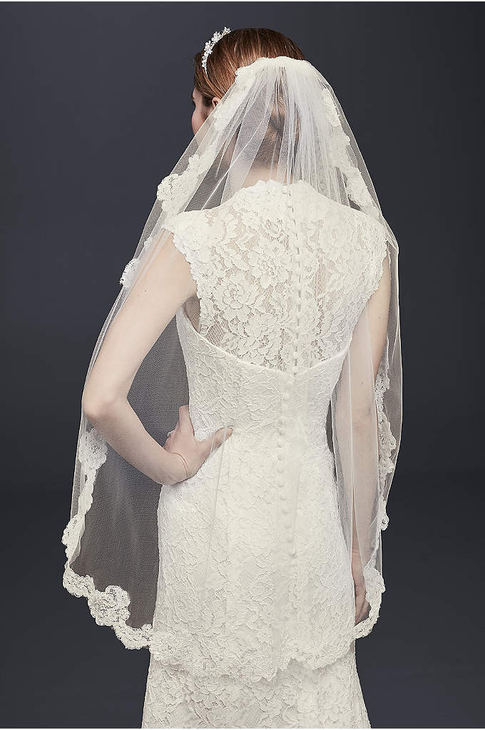 Lace And Pearl Wedding Veils
 Bridal Veil with Pearls and Alencon Lace Edge