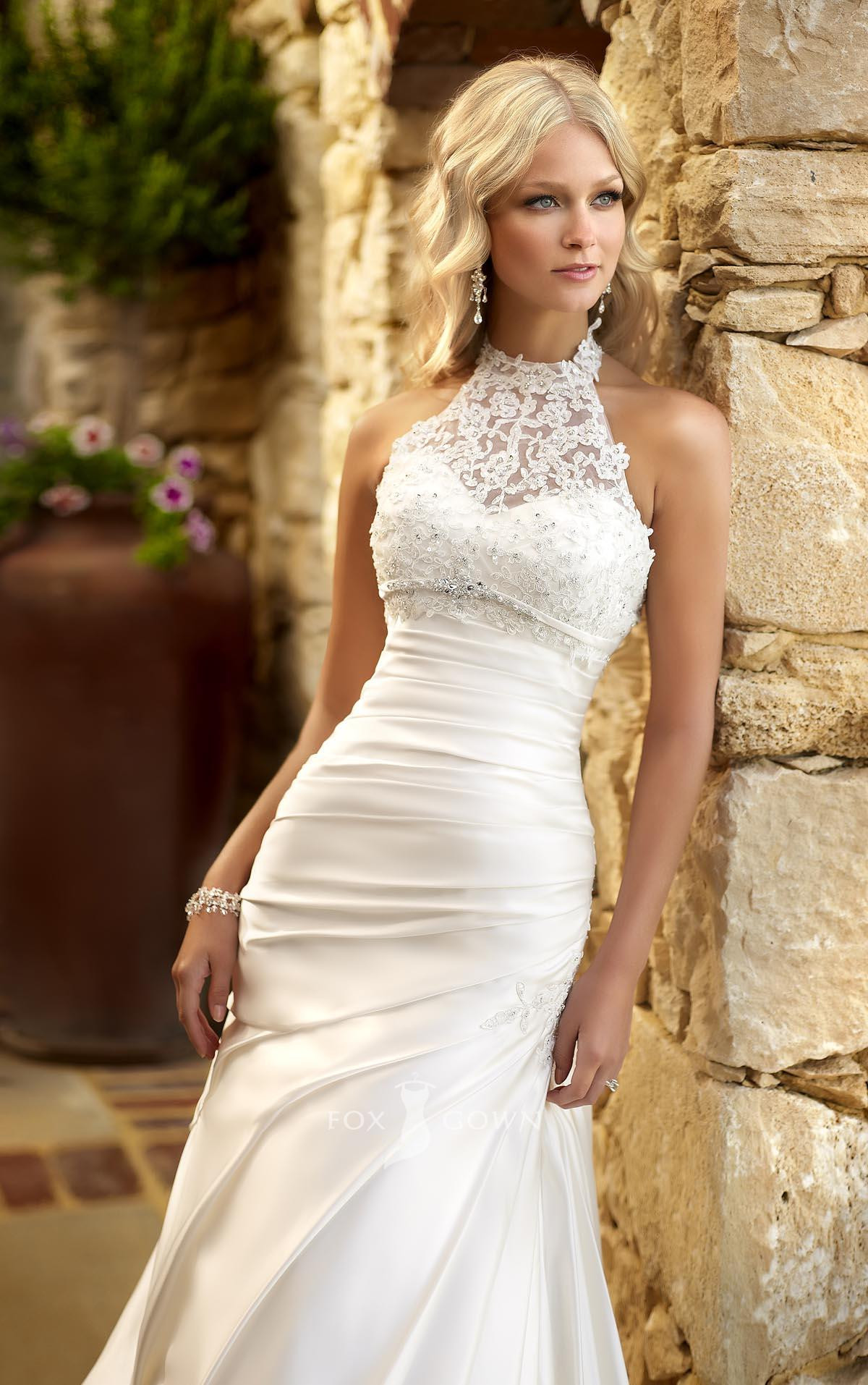 Lace Top Wedding Dress
 Ten Beautiful Lace Wedding Dresses – BestBride101