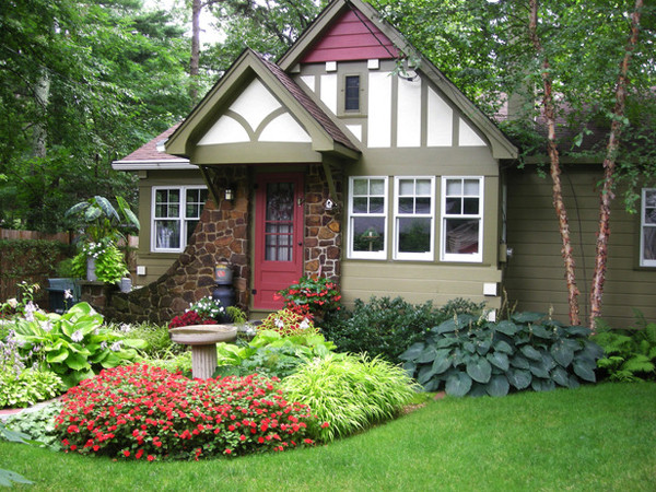 Landscape For Small Front Yards
 Front Yard Landscaping Ideas