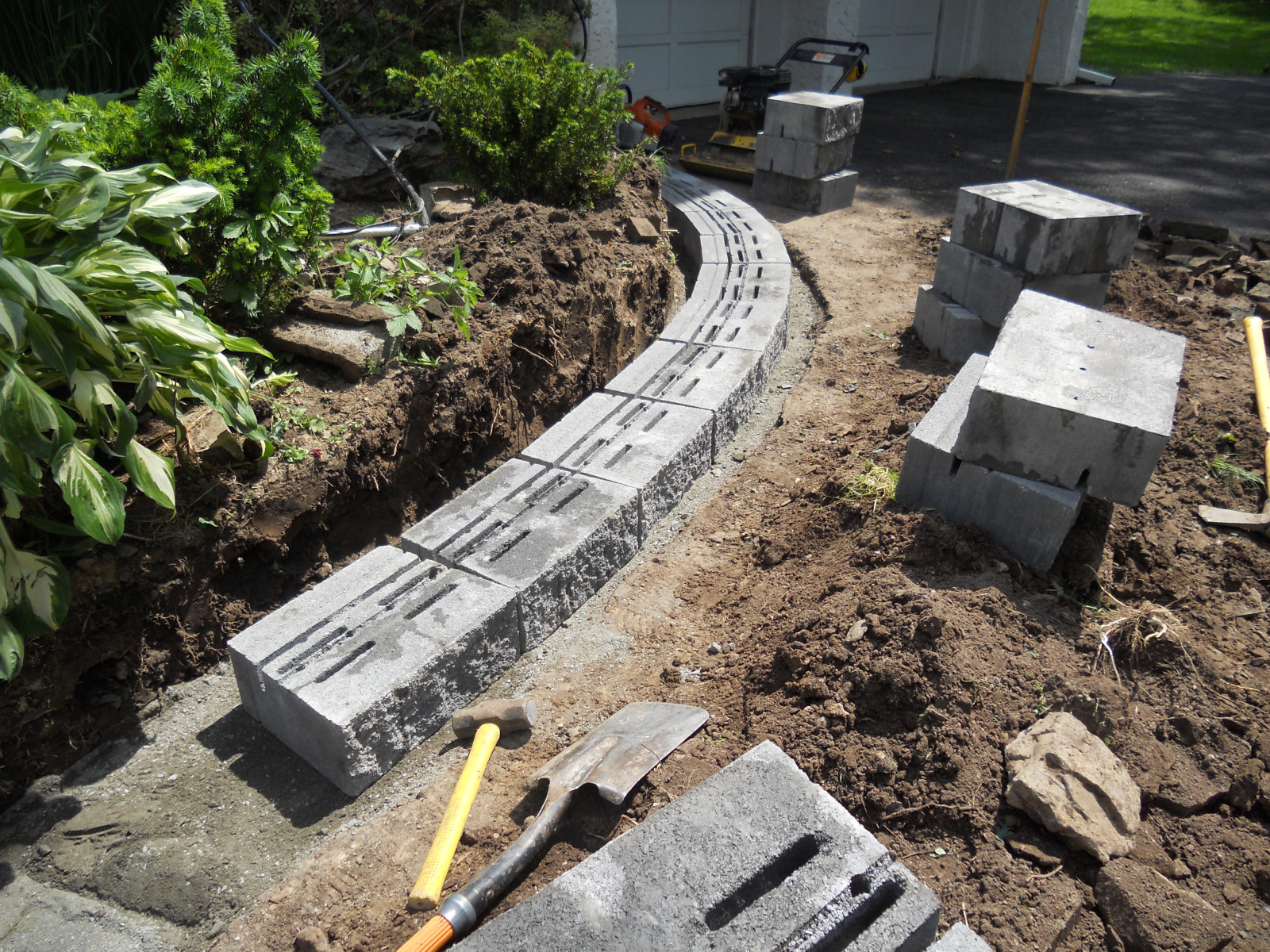 Landscape Retaining Wall Design
 Hardscapes almost PERFECT Landscaping