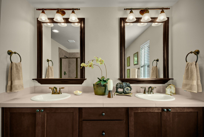 Large Framed Bathroom Mirrors
 A guide to vanity mirrors for your home