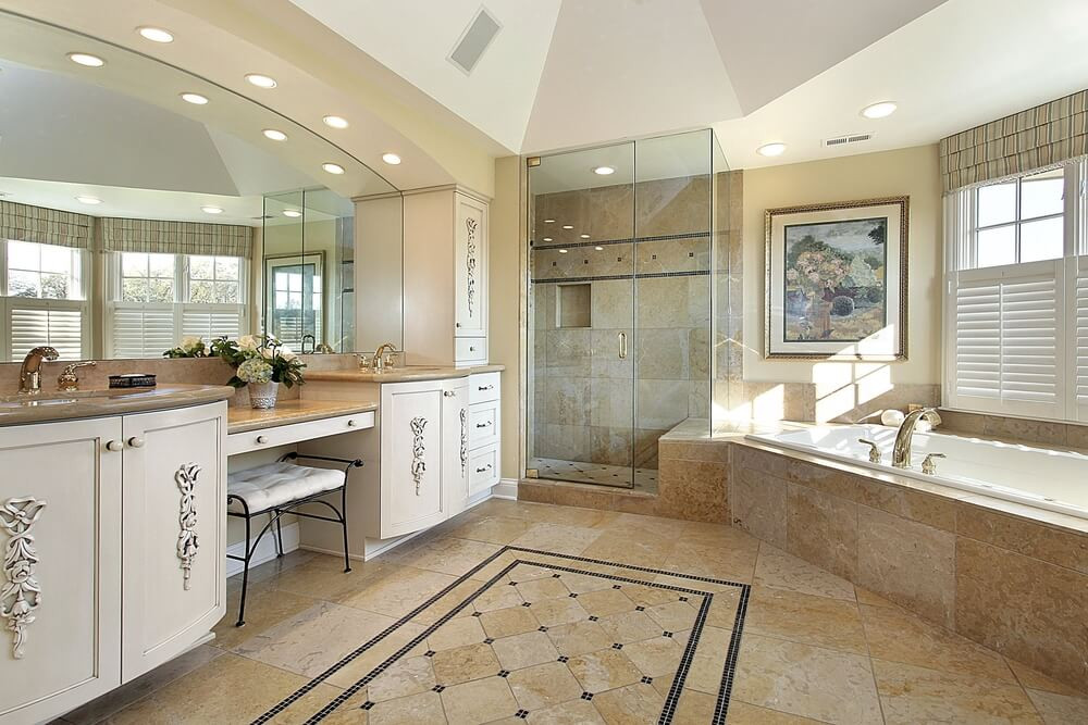 Large Master Bathroom
 40 Luxurious Master Bathrooms Most with Incredible Bathtubs