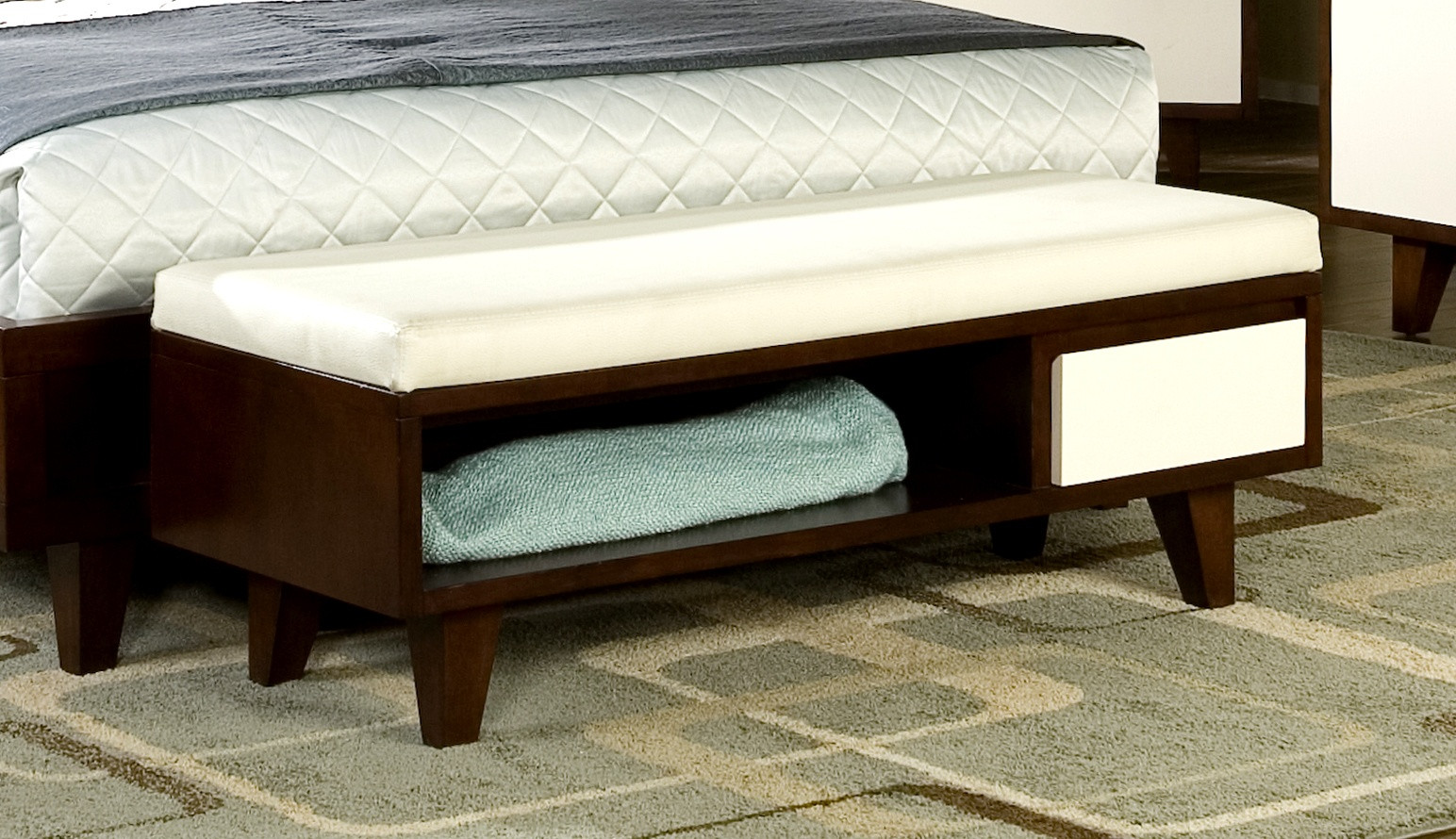 Large Storage Bench For Bedroom
 Bedroom Benches with Storage Ideas