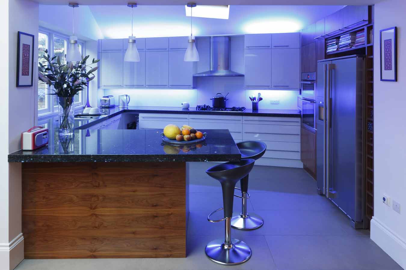 using led light in kitchen