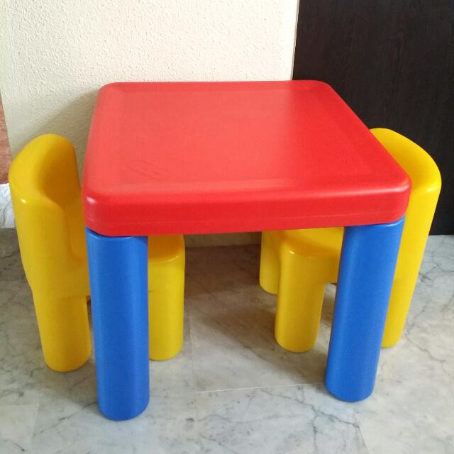 Little Kids Table And Chairs
 Preloved Little Tikes Classic Table & Chairs Set Babies