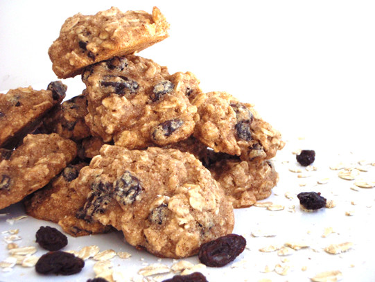Low Cholesterol Oatmeal Cookies
 Low fat Healthy Oatmeal Raisin Cookies