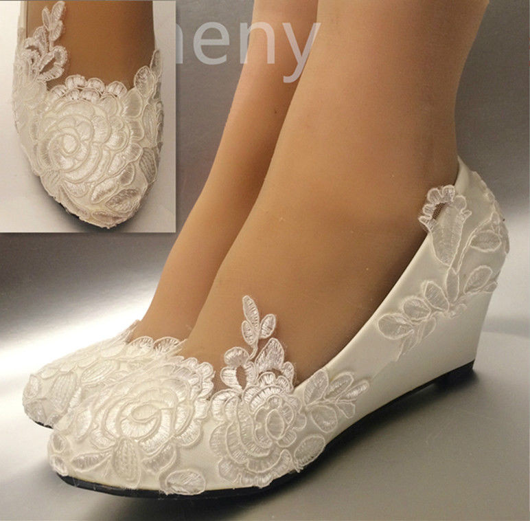Low Heel Lace Wedding Shoes
 White light ivory lace Wedding shoes flat low high heel