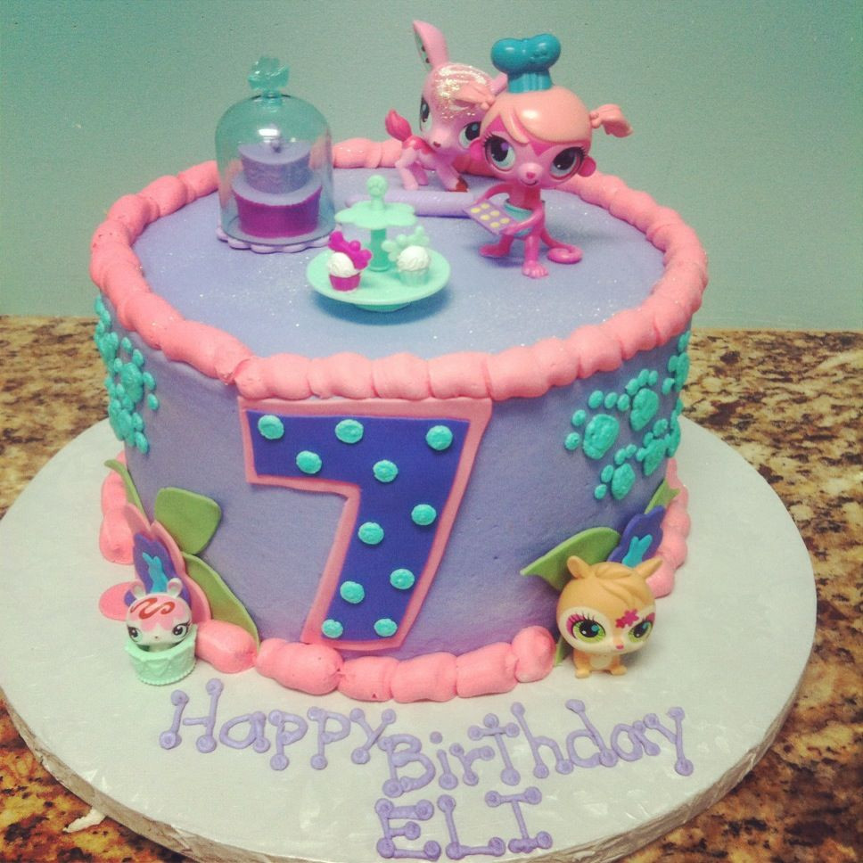 Lps Birthday Party Ideas
 Sweet Littlest Pet Shop cake so cute lps birthday party