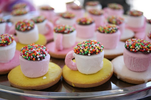 Mad Hatter Themed Tea Party Food Ideas
 Six Food ideas for your Alice in Wonderland Party
