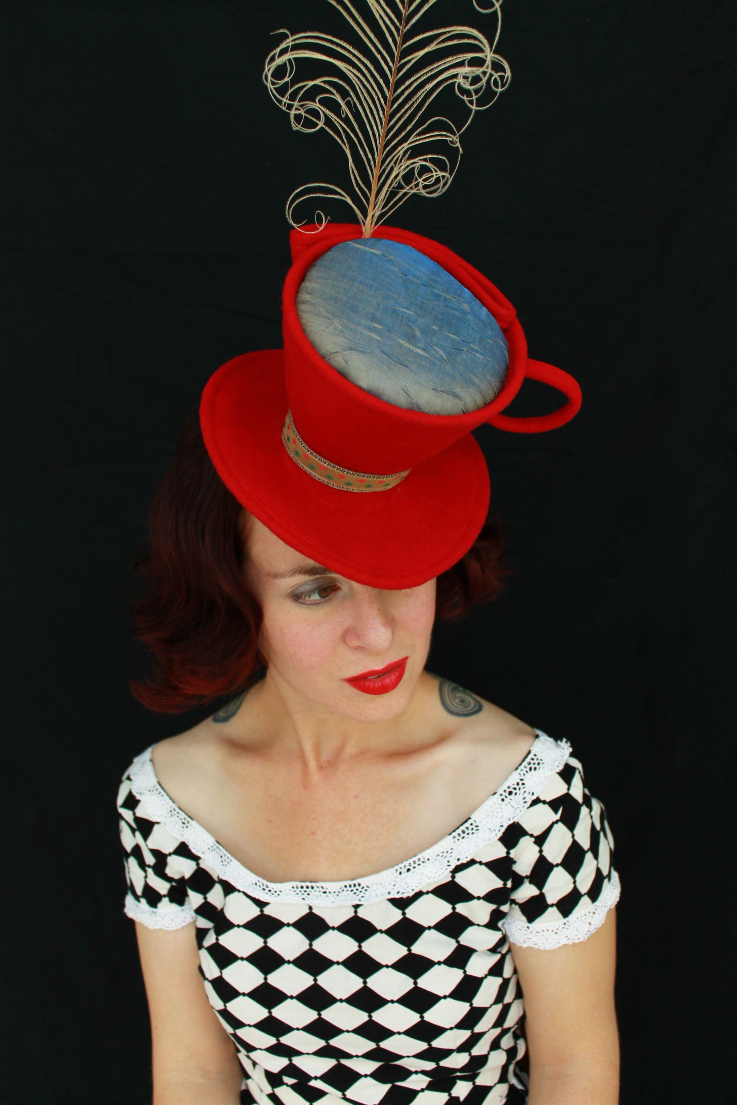 Mad Hatters Tea Party Costume Ideas
 Mad Hatter tea cup in red felt