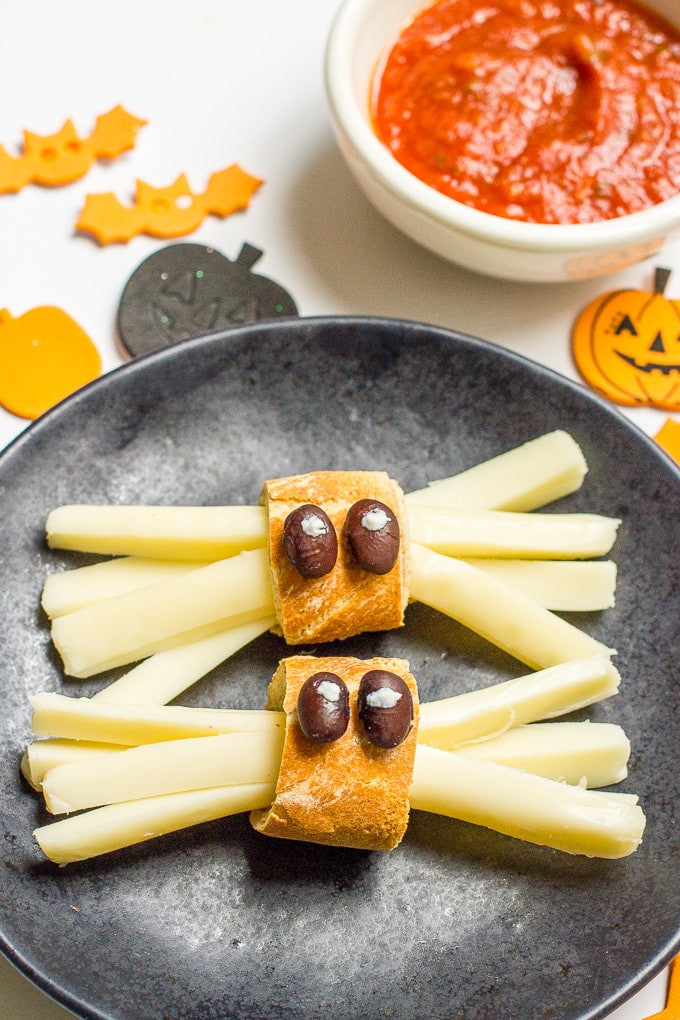 Make Preschool Halloween Party Healthy Food Ideas
 Healthy Halloween spider snacks Family Food on the Table
