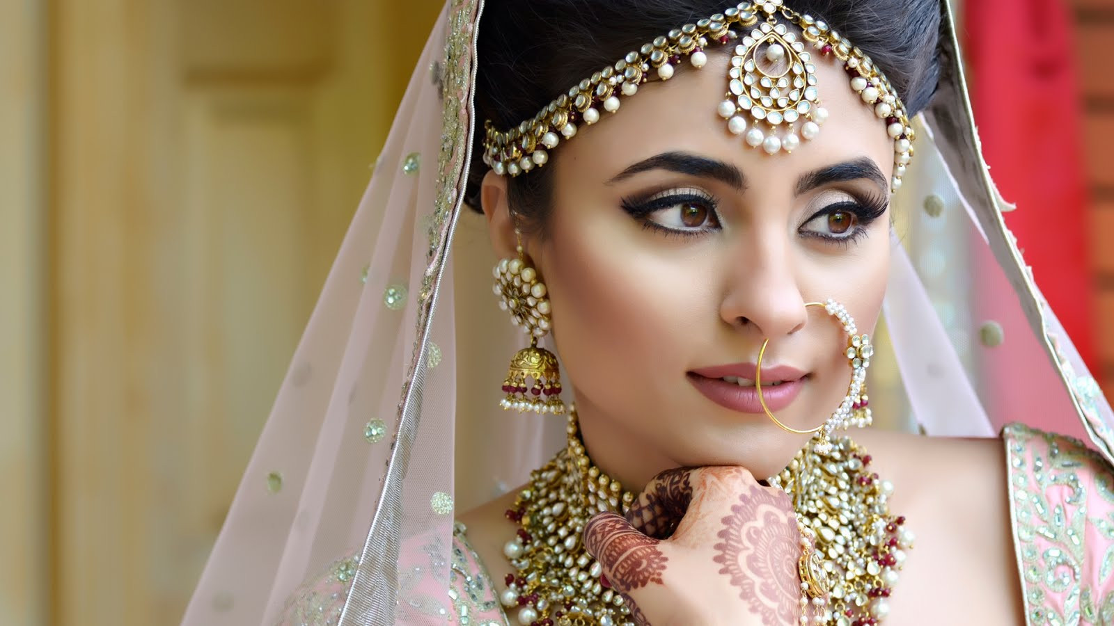 Makeup Artist For Wedding
 Beauty & Makeup Tips for Would Be Brides
