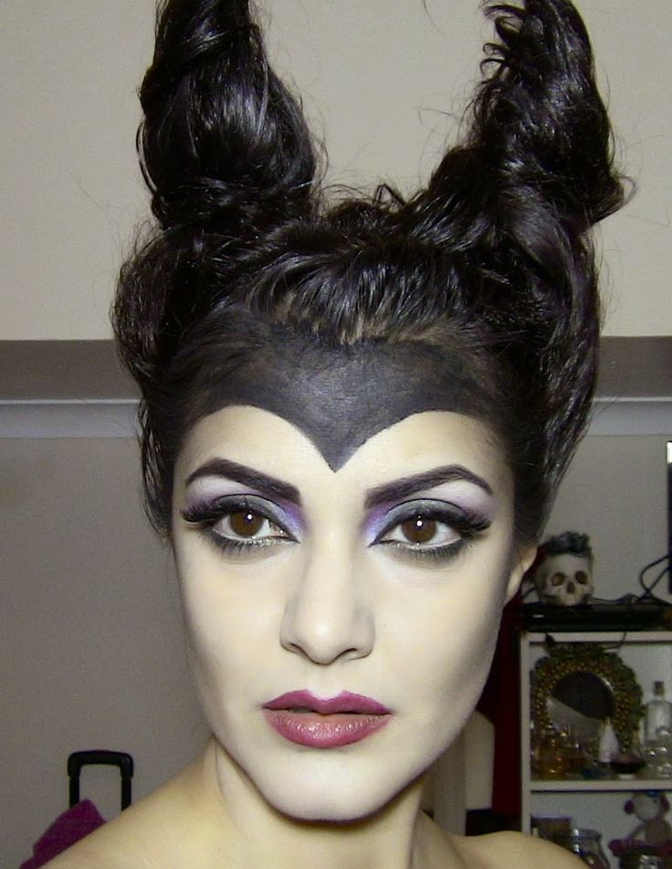 Maleficent Hairstyle
 25 Maleficent Halloween Makeup Ideas Flawssy