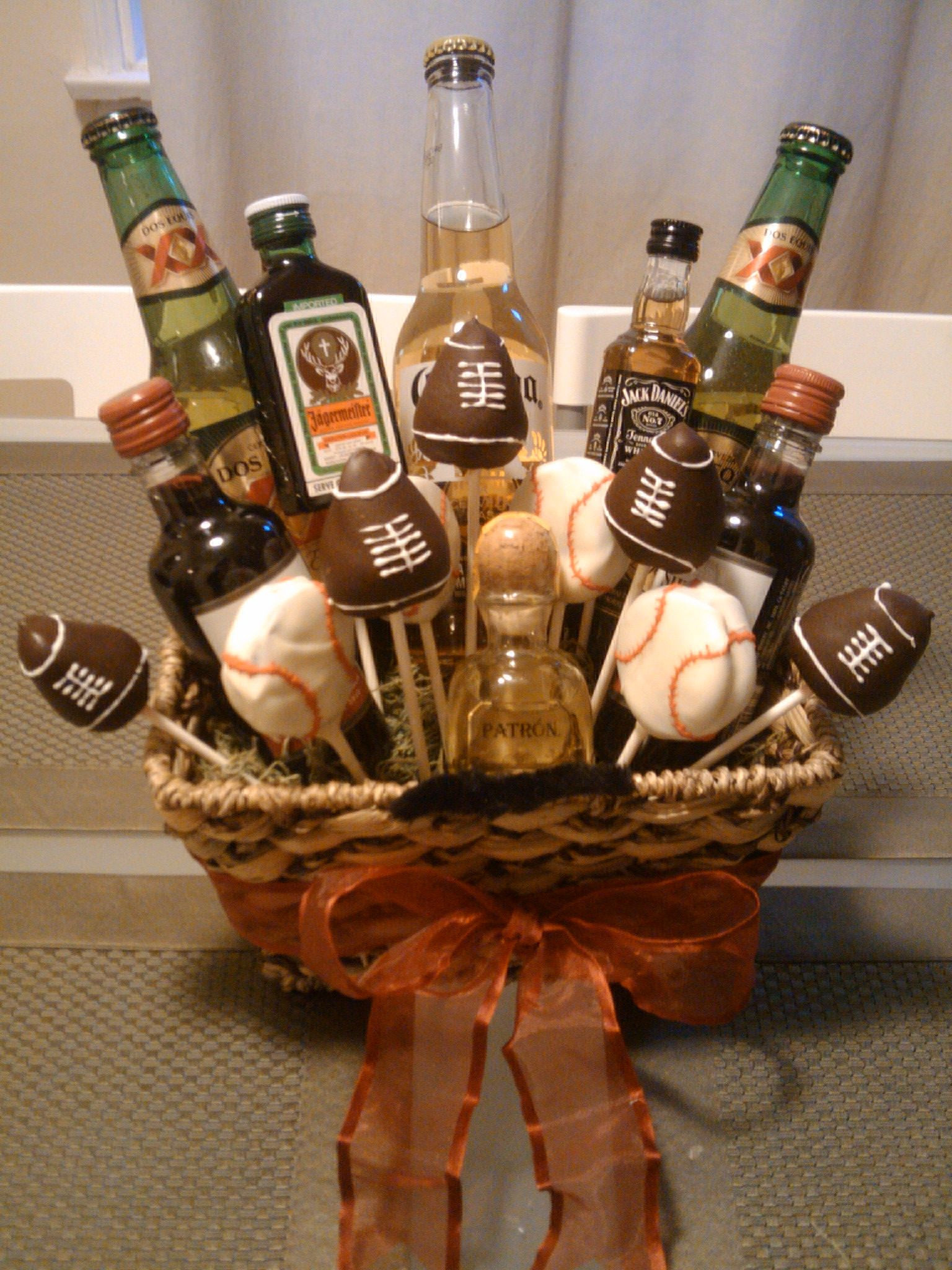 Manly Valentine Gift Ideas
 man bouquet this is a cute valentines day idea or