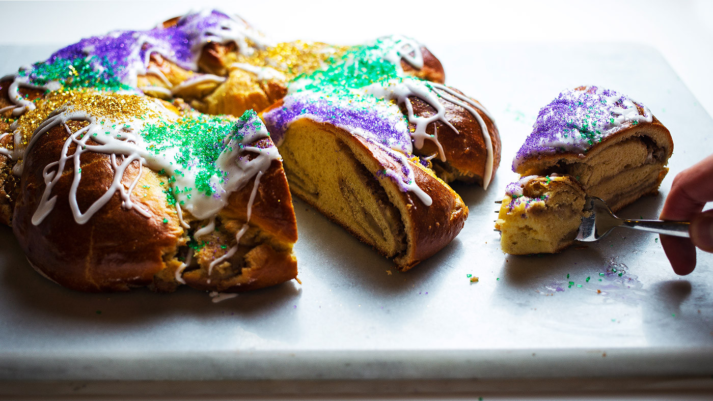Mardi Gras Cake Recipe
 Recipe Bananas Foster King Cake