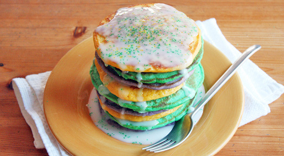 Mardi Gras Pancakes
 10 King Cakes that are way too excited for Mardi Gras
