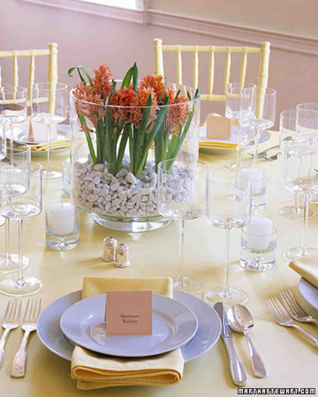 Martha Stewart Wedding Decorations
 Elegant and Inexpensive Wedding Flower Ideas