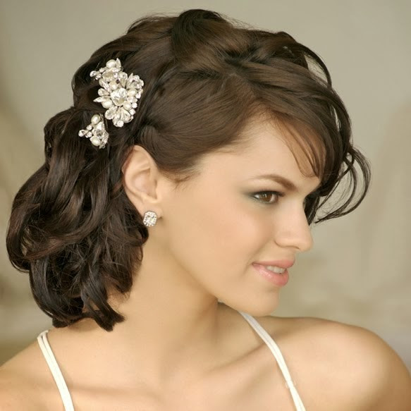 Medium Hairstyle For Wedding
 Medium Length Wedding Hairstyles Wedding Hairstyle