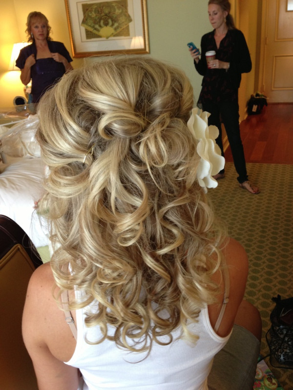 Medium Length Curly Hairstyles For Weddings
 Stella s Wedding Inspirations Wedding Fashion 2013