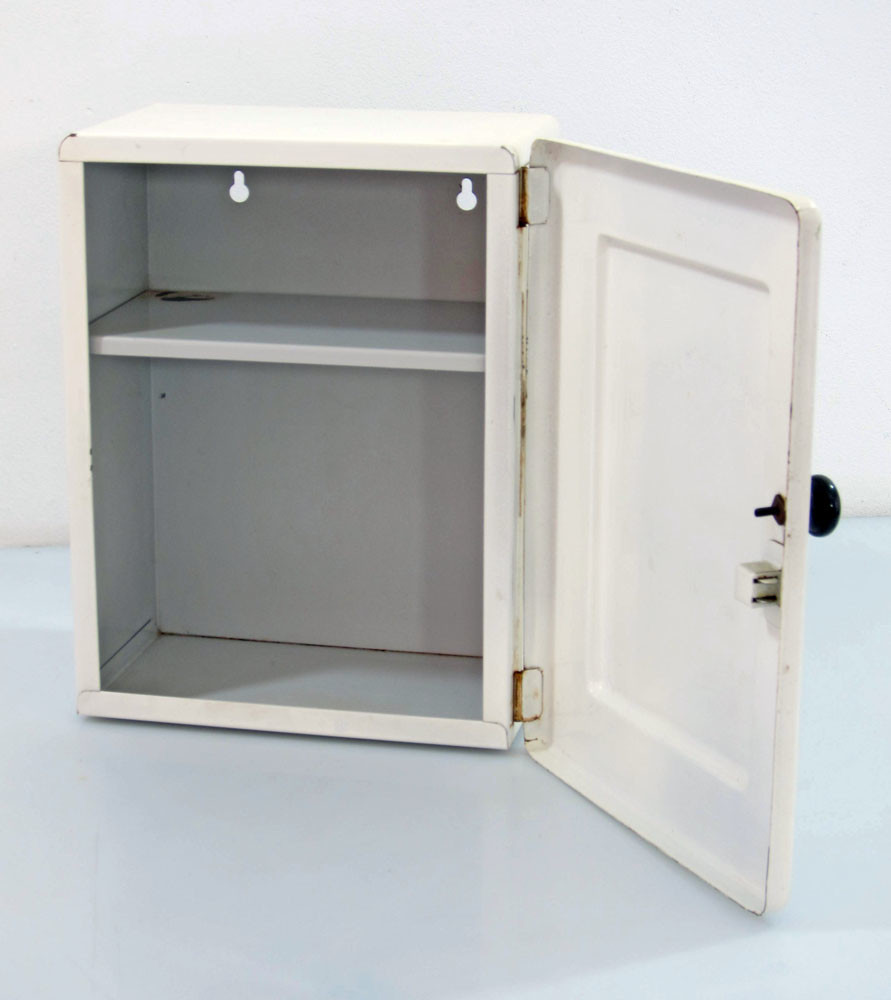 Metal Bathroom Storage Cabinet
 Fifties metal Brabantia bathroom cabinet – BDF
