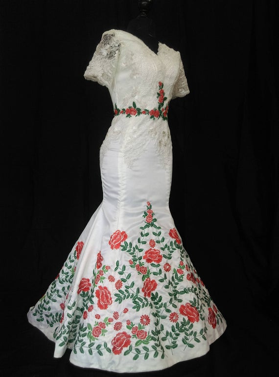 Mexican Wedding Dresses
 Mexican Wedding Dress Vestido Mexicano Bordado floral